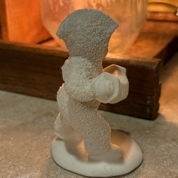 Dept. 56 Snowbabies Accordian Figurine - Preowned - Picture 5 of 8